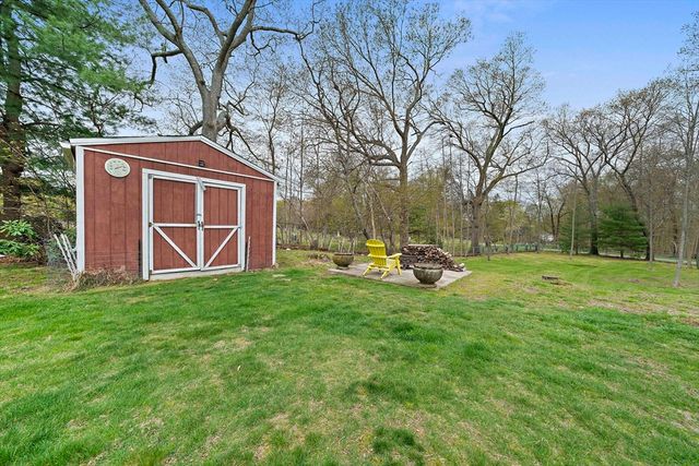 42 Norton Ave, Abington, MA 02351