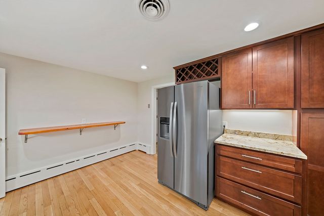 42 Norton Ave, Abington, MA 02351