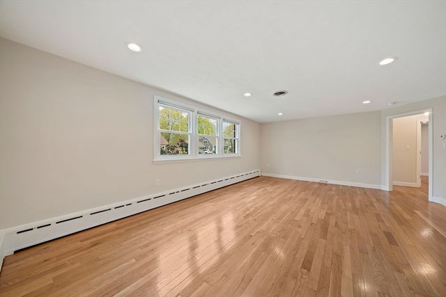 42 Norton Ave, Abington, MA 02351