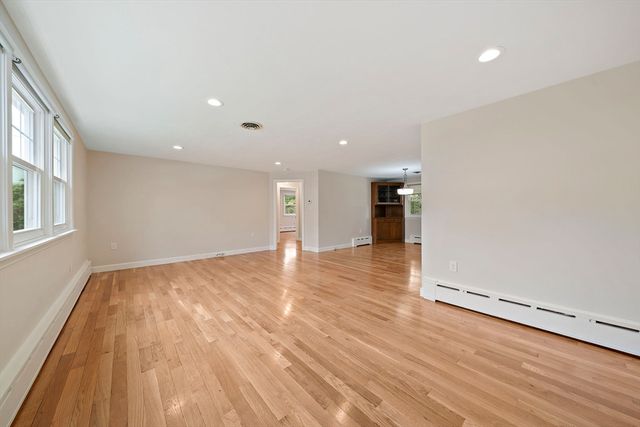 42 Norton Ave, Abington, MA 02351