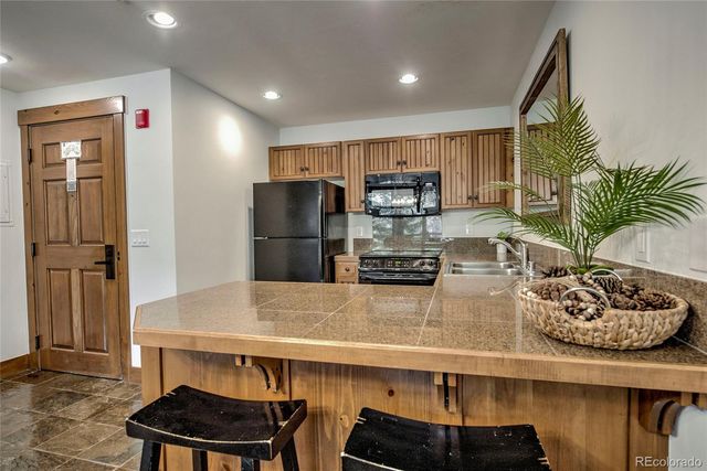 50 Mountain Thunder Drive 1214, Breckenridge, CO 80424