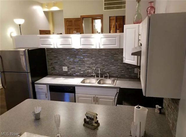 408 W Saint Clair Avenue 311, Cleveland, OH 44113