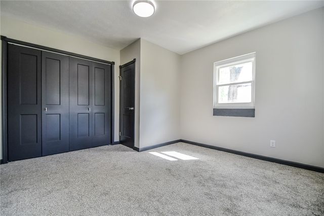 19 University Road, Medway, OH 45341
