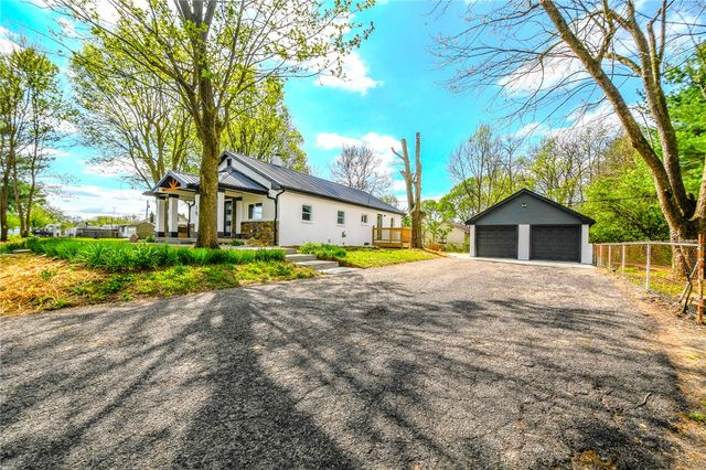 19 University Road, Medway, OH 45341