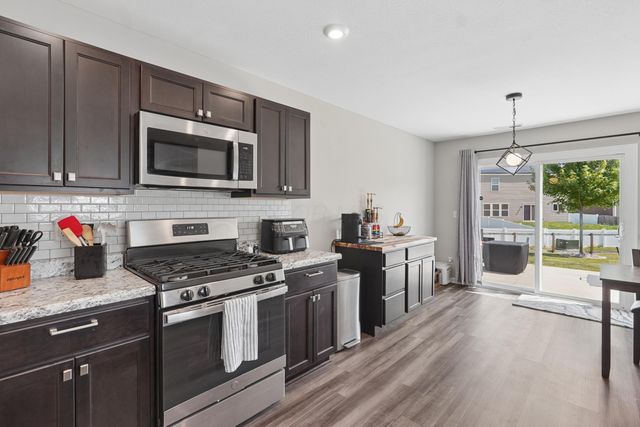 7484 Sugarbark Court, Canal Winchester, OH 43110