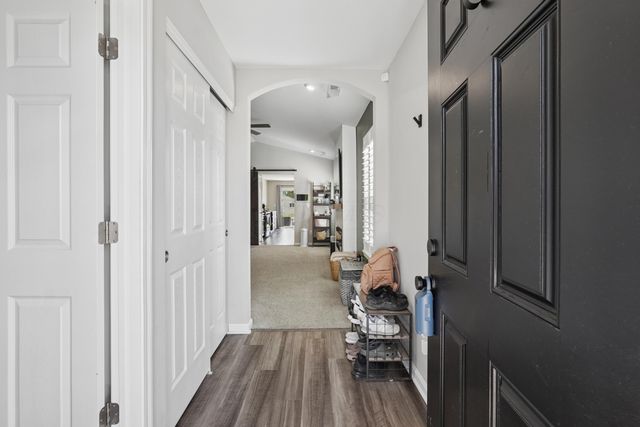 7484 Sugarbark Court, Canal Winchester, OH 43110