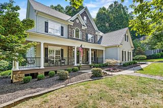 127 Egrets Walk Place, Mooresville, NC 28117