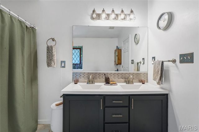 3642 N Meadow Mill Drive, Arnold, MO 63010