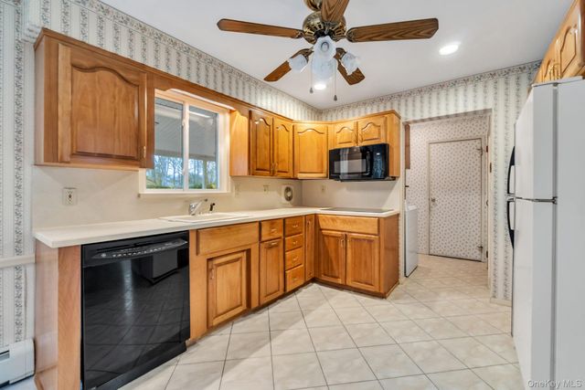 171 Nathan Drive, Bohemia, NY 11716