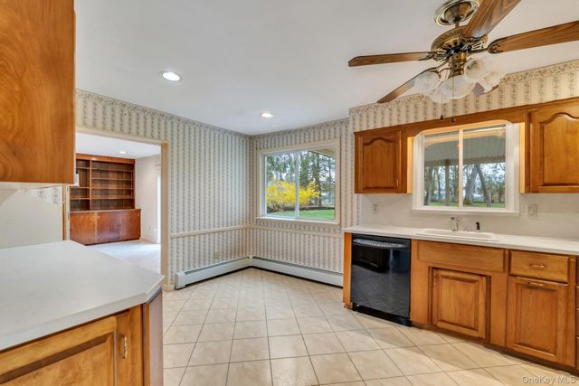 171 Nathan Drive, Bohemia, NY 11716