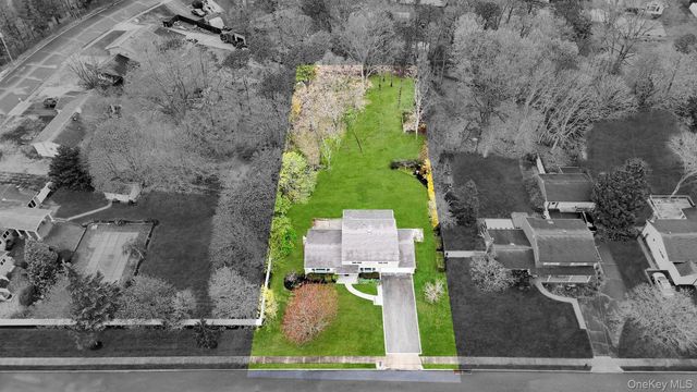 171 Nathan Drive, Bohemia, NY 11716