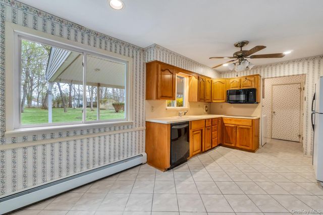 171 Nathan Drive, Bohemia, NY 11716