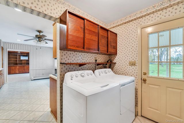 171 Nathan Drive, Bohemia, NY 11716