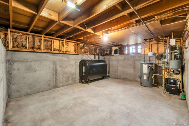 171 Nathan Drive, Bohemia, NY 11716