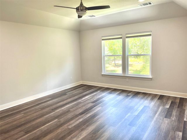108 W Keamuku CT, Bastrop, TX 78602