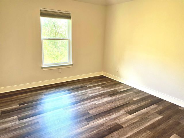 108 W Keamuku CT, Bastrop, TX 78602
