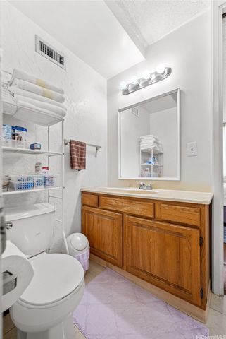 780 Amana Street 408, Honolulu, HI 96814