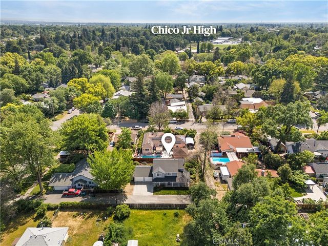 1223 Spruce Avenue, Chico, CA 95926