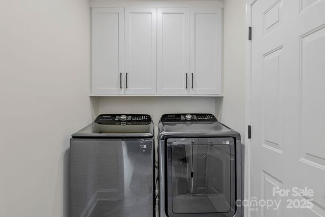 129 Beaver Ridge Road, Asheville, NC 28804