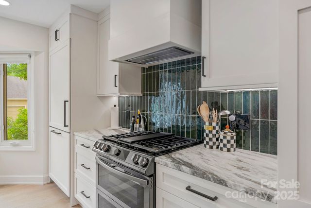 129 Beaver Ridge Road, Asheville, NC 28804