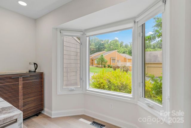 129 Beaver Ridge Road, Asheville, NC 28804