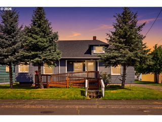 6834 Se 83RD Ave, Portland, OR 97266