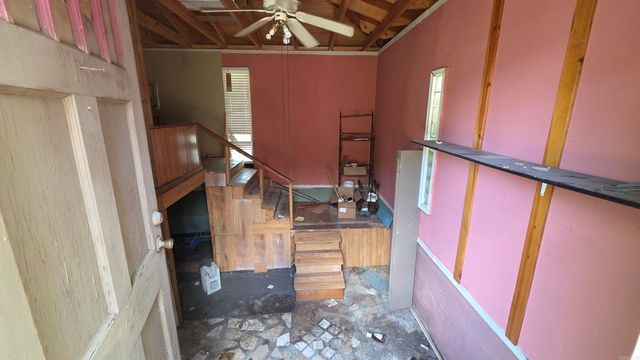 1424 Booker Street, Little Rock, AR 72204