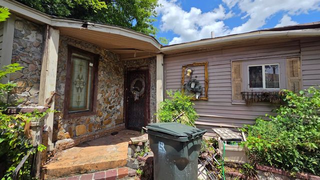 1424 Booker Street, Little Rock, AR 72204