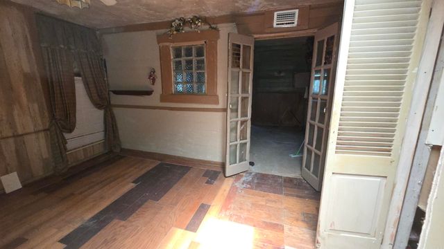 1424 Booker Street, Little Rock, AR 72204