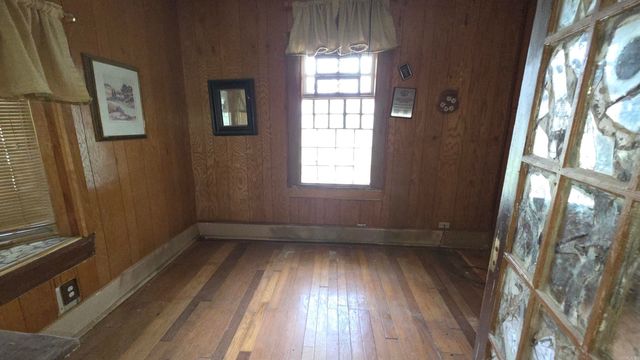 1424 Booker Street, Little Rock, AR 72204