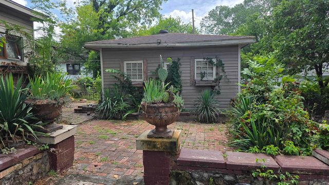 1424 Booker Street, Little Rock, AR 72204
