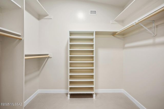 1502 E Indian Wells Road, Tucson, AZ 85718