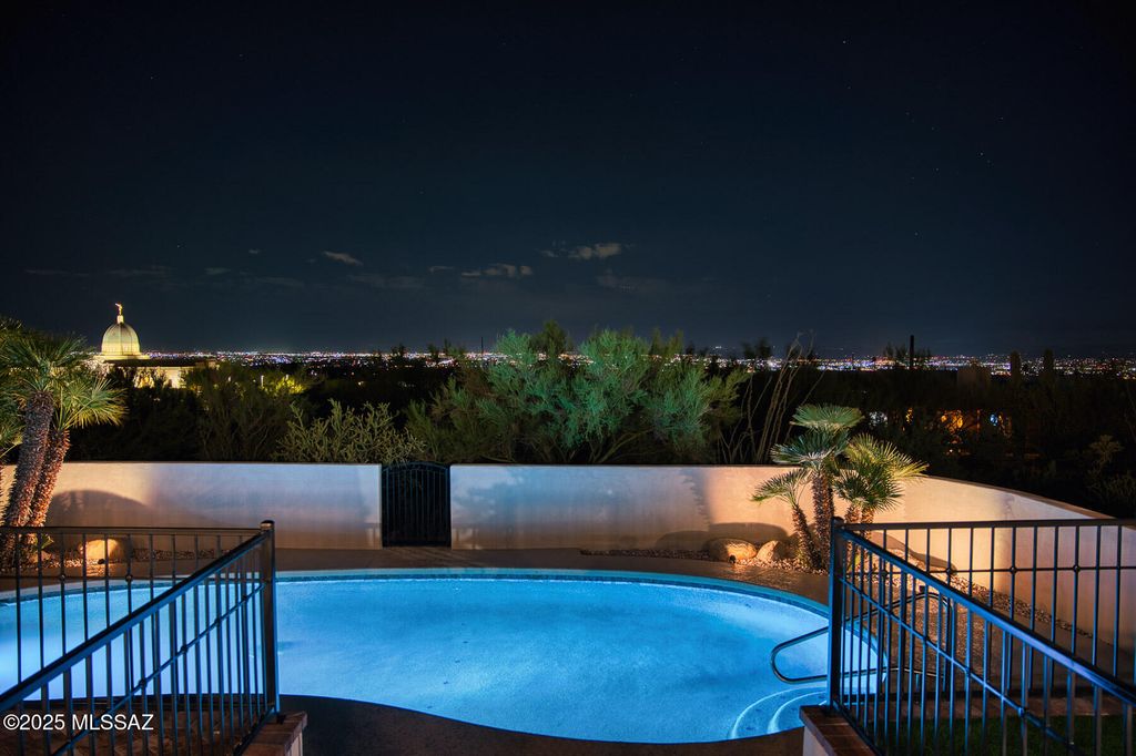 1502 E Indian Wells Road, Tucson, AZ 85718