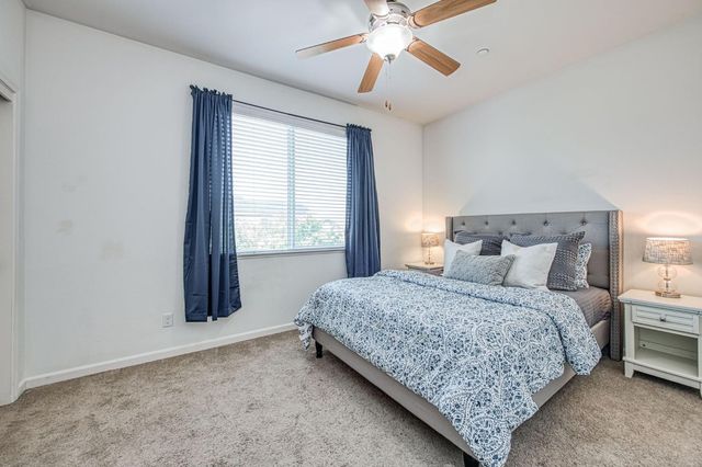 3727 Chessa Lane, Clovis, CA 93619