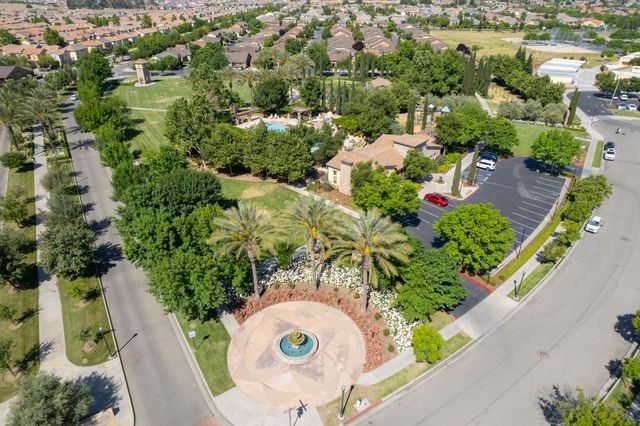 3727 Chessa Lane, Clovis, CA 93619
