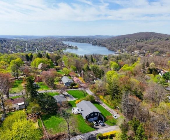 7 Bryant Road, Carmel, NY 10512