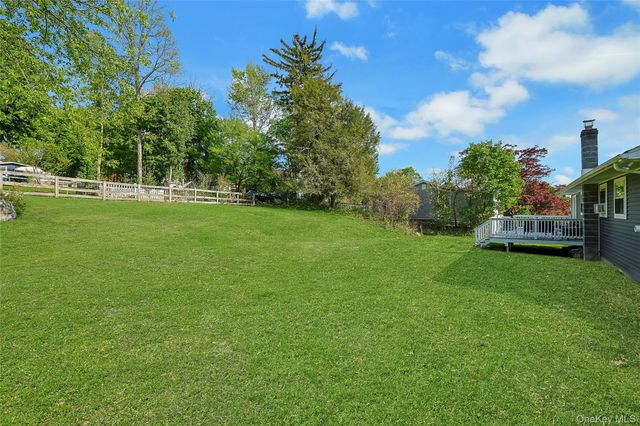 7 Bryant Road, Carmel, NY 10512