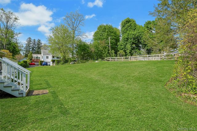 7 Bryant Road, Carmel, NY 10512