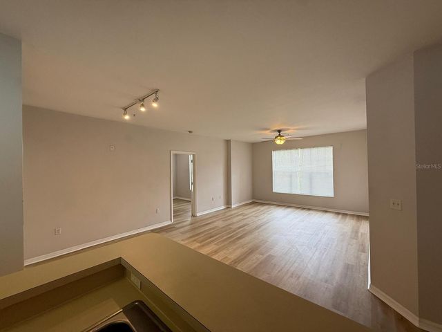 5506 METROWEST BOULEVARD 211, Orlando, FL 32811