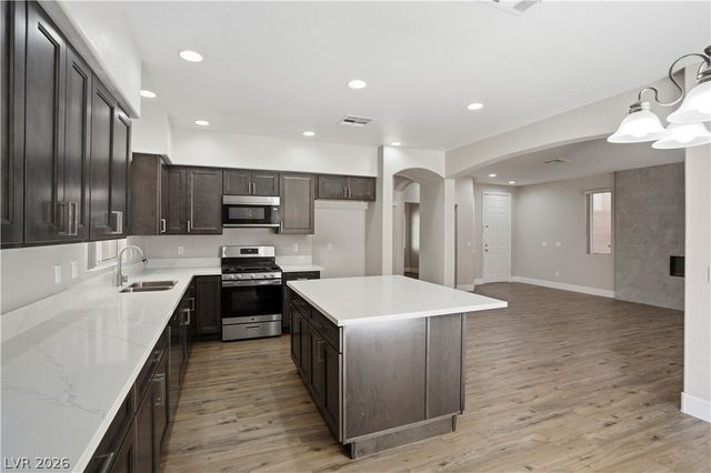 11126 Evvie Lane, Las Vegas, NV 89135