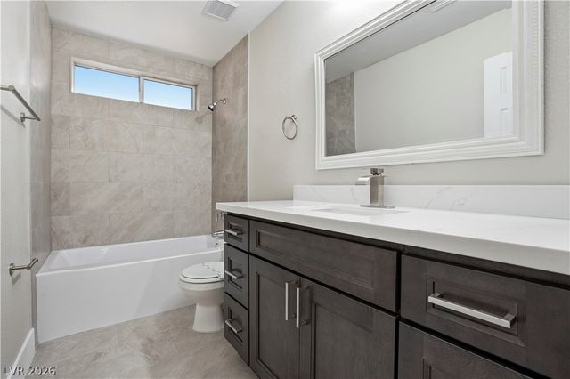 11126 Evvie Lane, Las Vegas, NV 89135