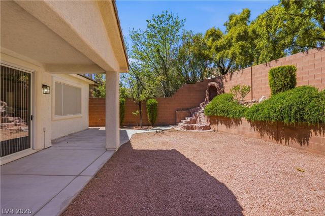 11126 Evvie Lane, Las Vegas, NV 89135