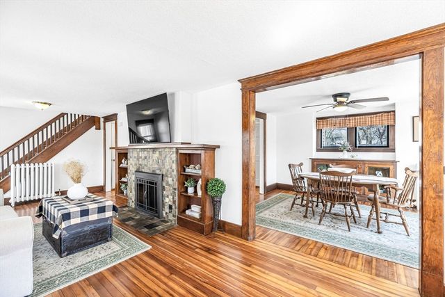 61 Spencer Street, Springfield, MA 01118