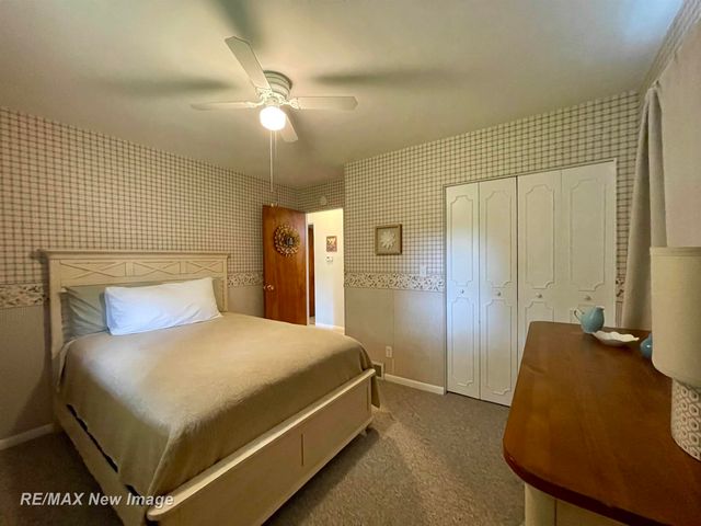 2915 Deindorfer Street, Saginaw, MI 48602