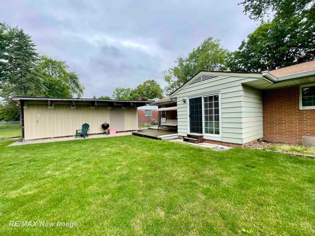 2915 Deindorfer Street, Saginaw, MI 48602