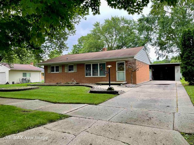 2915 Deindorfer Street, Saginaw, MI 48602