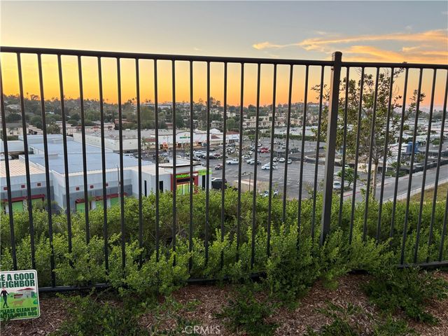 1064 Delpy Vista, Vista, CA 92084