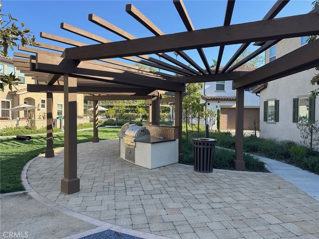 1064 Delpy Vista, Vista, CA 92084