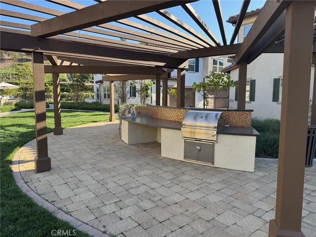 1064 Delpy Vista, Vista, CA 92084