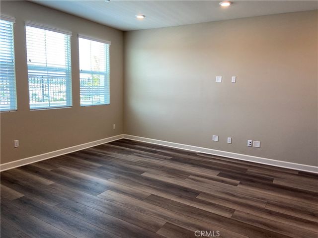 1064 Delpy Vista, Vista, CA 92084